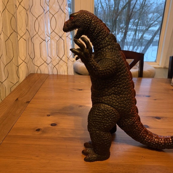 1997 Dormei Godzilla Red Version 15” Complete - Picture 7 of 9